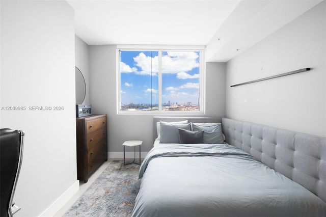 253 NE 2nd St 2503, Miami, FL 33132