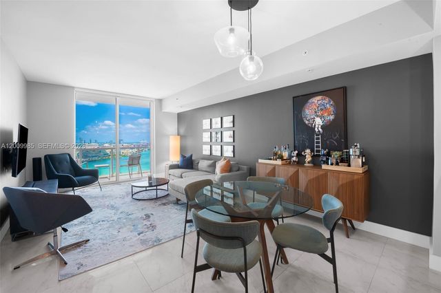 253 NE 2nd St 2503, Miami, FL 33132