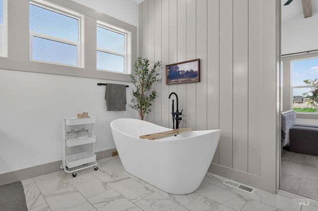 12780 Draft St, Middleton, ID 83644