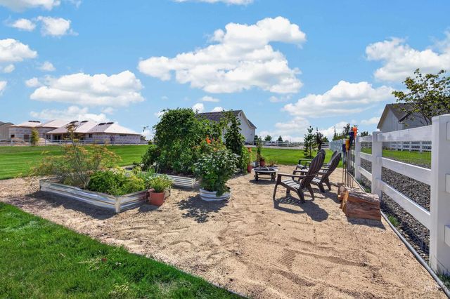 12780 Draft St, Middleton, ID 83644