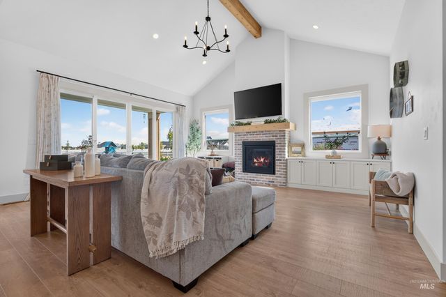 12780 Draft St, Middleton, ID 83644
