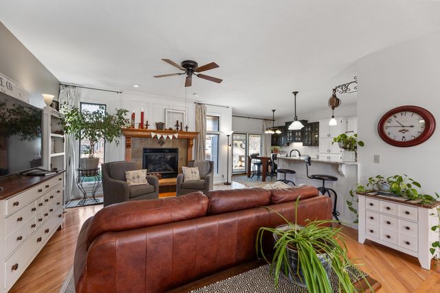 1911 N Valleyview, Wichita, KS 67212