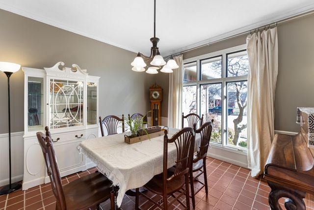 1911 N Valleyview, Wichita, KS 67212