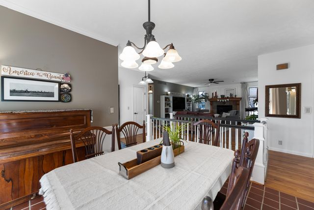 1911 N Valleyview, Wichita, KS 67212