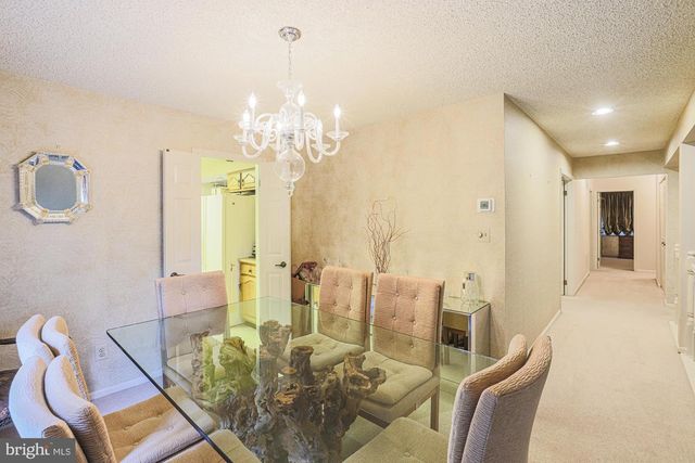 260 HUNTERS RIDGE RD, Lutherville Timonium, MD 21093