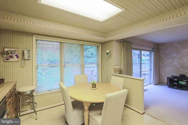 260 HUNTERS RIDGE RD, Lutherville Timonium, MD 21093