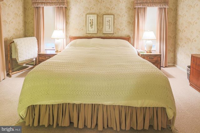 260 HUNTERS RIDGE RD, Lutherville Timonium, MD 21093