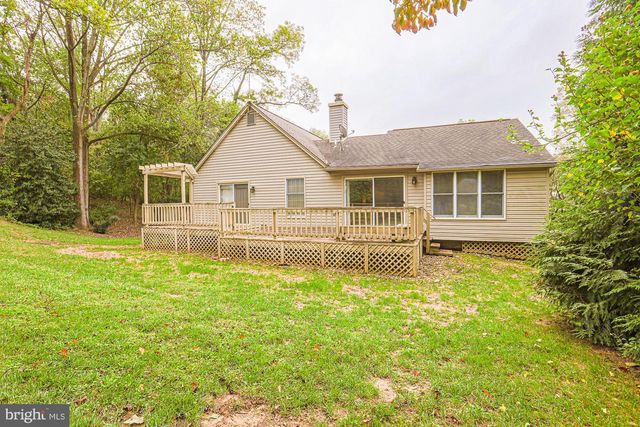 260 HUNTERS RIDGE RD, Lutherville Timonium, MD 21093