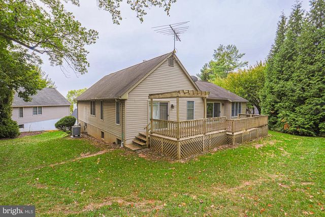 260 HUNTERS RIDGE RD, Lutherville Timonium, MD 21093