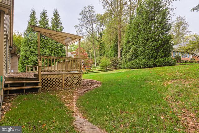 260 HUNTERS RIDGE RD, Lutherville Timonium, MD 21093