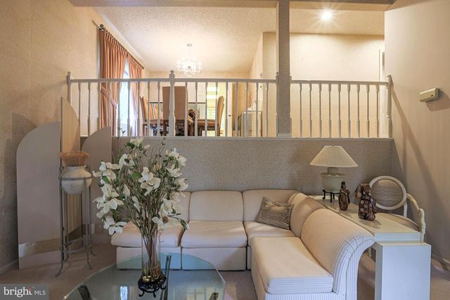 260 HUNTERS RIDGE RD, Lutherville Timonium, MD 21093