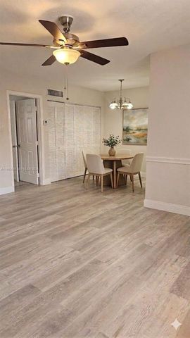 3800 SW 102nd Avenue 221, Miami, FL 33165