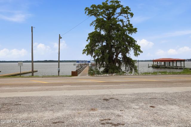 474 Forrest Avenue, Biloxi, MS 39530