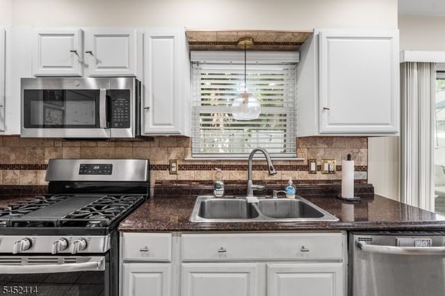 422 E Front St, Plainfield City, NJ 07060