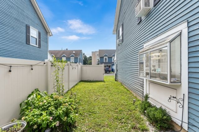 422 E Front St, Plainfield City, NJ 07060