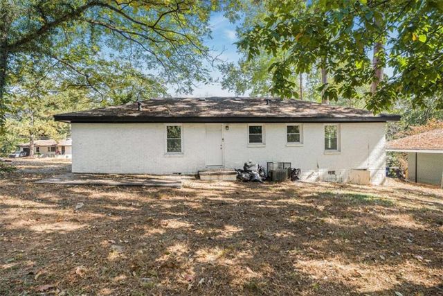 2905 Gresham Road, Atlanta, GA 30316