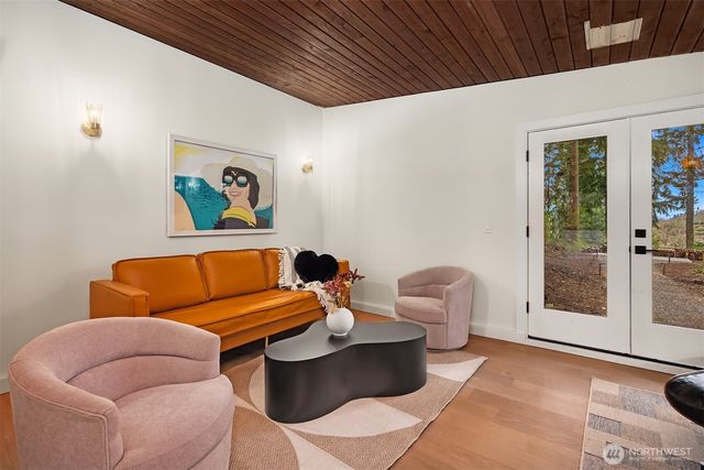 14841 SE 54th Street, Bellevue, WA 98006