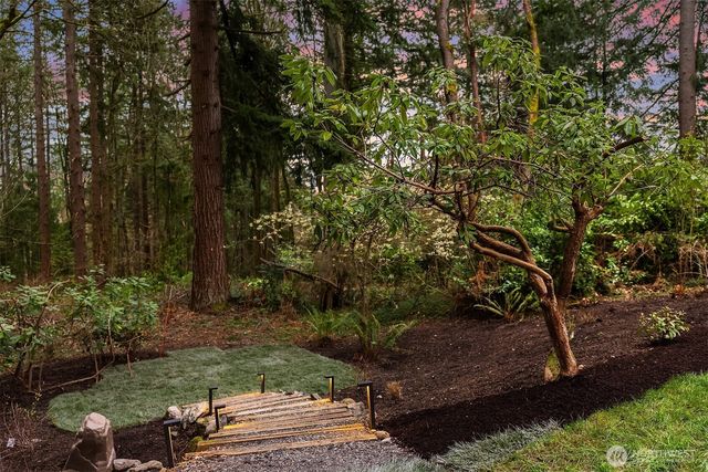 14841 SE 54th Street, Bellevue, WA 98006