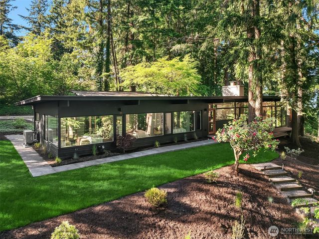 14841 SE 54th Street, Bellevue, WA 98006