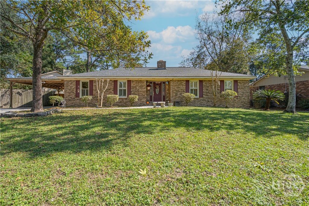 Image 1 of property listing at 903 Sandpiper Road, Savannah, GA 31410