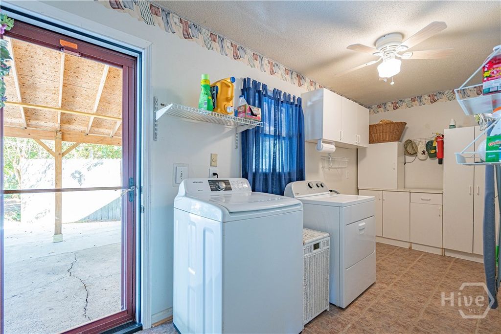 Image 28 of property listing at 903 Sandpiper Road, Savannah, GA 31410