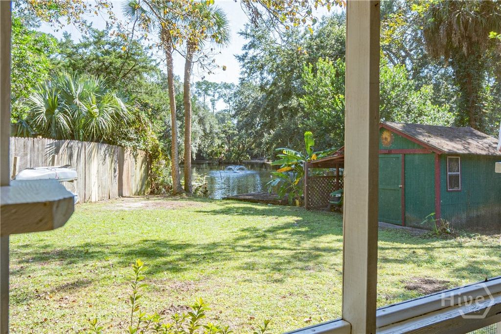 Image 31 of property listing at 903 Sandpiper Road, Savannah, GA 31410