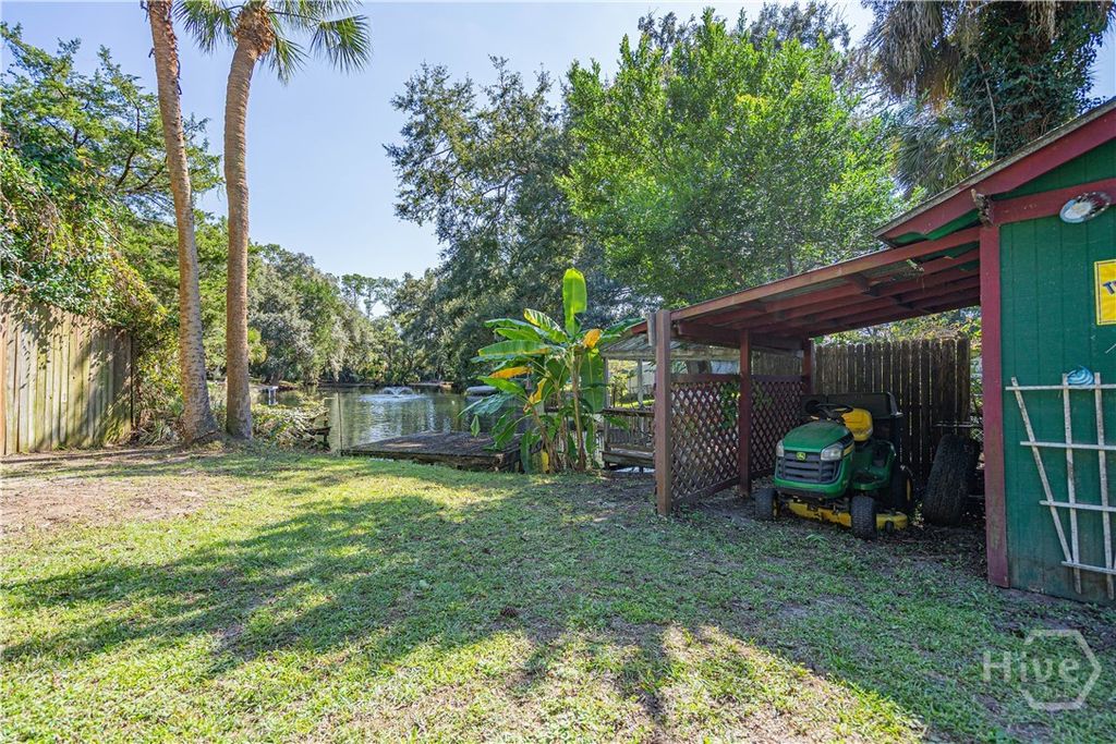Image 33 of property listing at 903 Sandpiper Road, Savannah, GA 31410