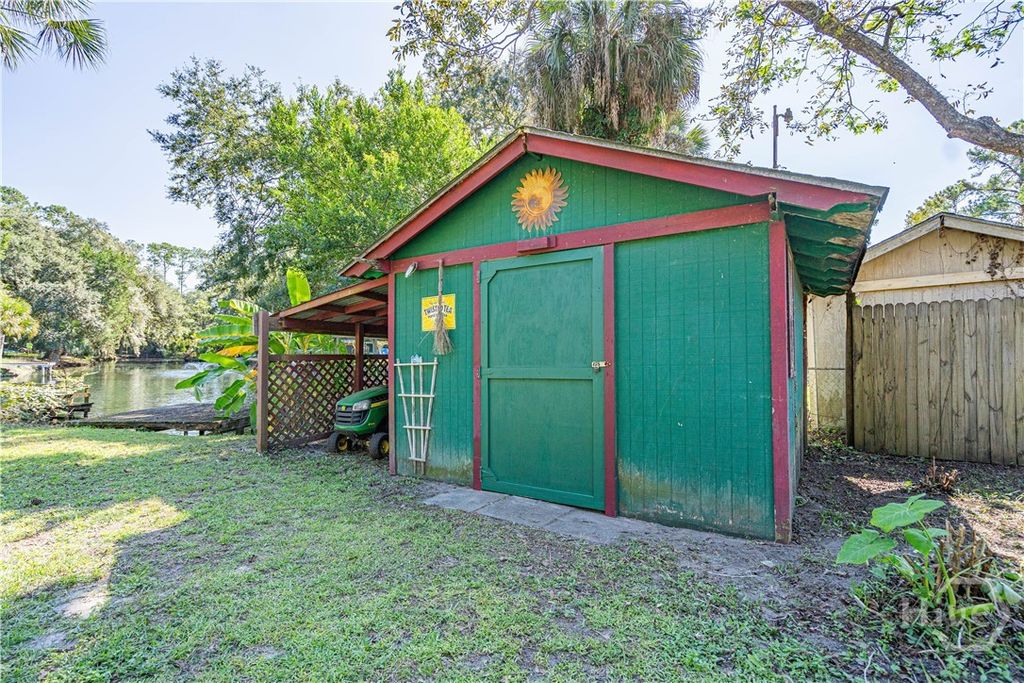 Image 34 of property listing at 903 Sandpiper Road, Savannah, GA 31410