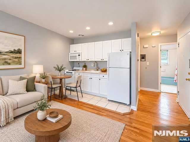 640 Franklin Avenue, Nutley, NJ 07110