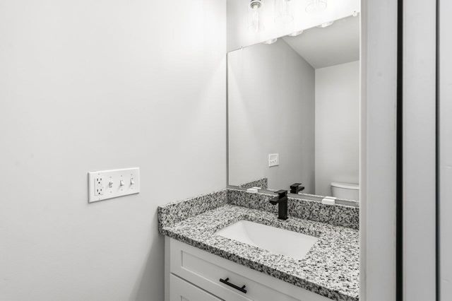 30 Hansonville Road, Rochester, NH 03839