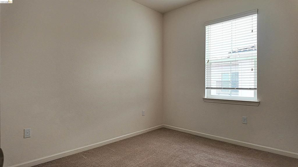 Image 11 of property listing at 2100 Carrara St, Brentwood, CA 94513
