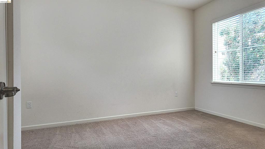 Image 13 of property listing at 2100 Carrara St, Brentwood, CA 94513