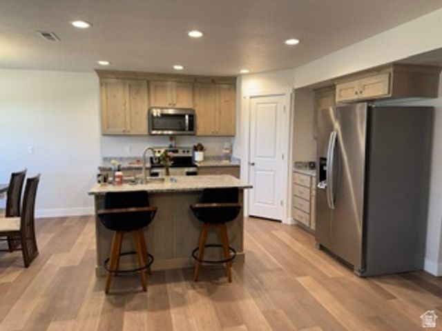 65 E 970 N, Santaquin, UT 84655