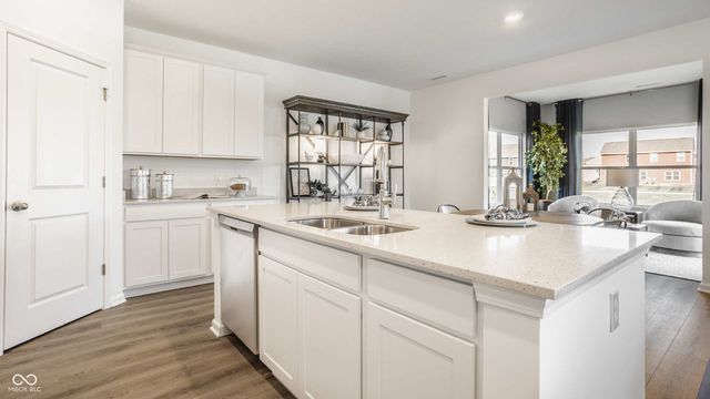 6564 Mayapple Drive, Pendleton, IN 46064