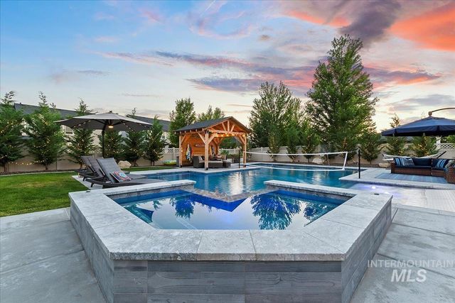 2145 W Verona Dr, Meridian, ID 83646