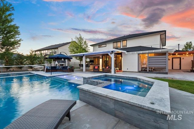 2145 W Verona Dr, Meridian, ID 83646