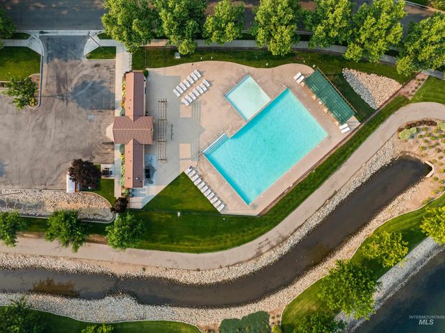 2145 W Verona Dr, Meridian, ID 83646