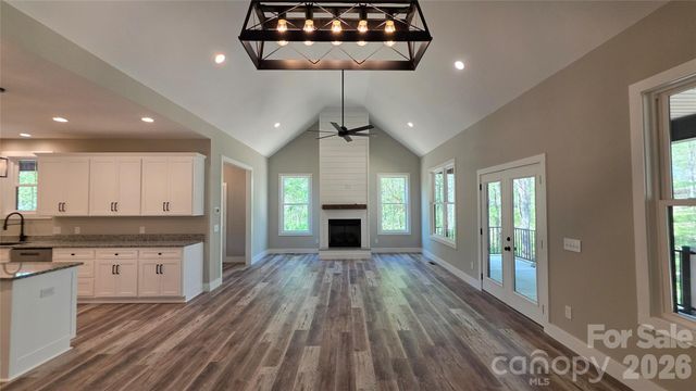 194 Donsdale Drive, Statesville, NC 28625