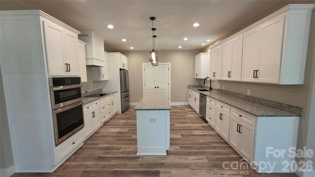 194 Donsdale Drive, Statesville, NC 28625