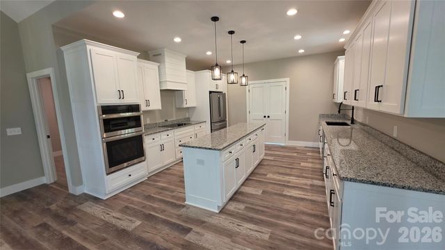 194 Donsdale Drive, Statesville, NC 28625