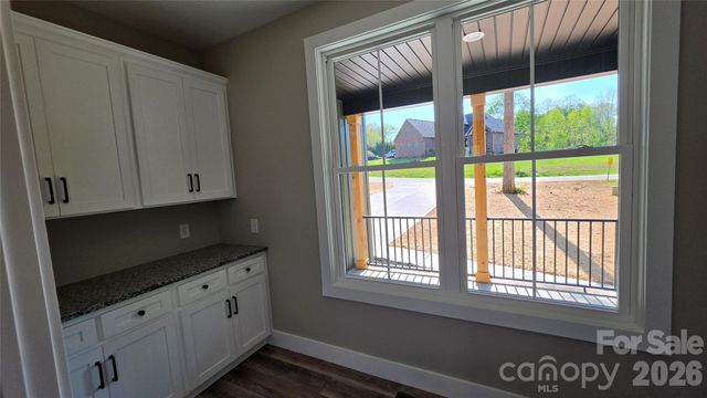 194 Donsdale Drive, Statesville, NC 28625