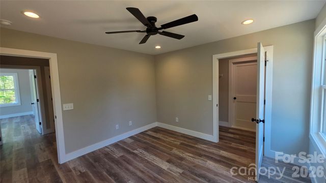 194 Donsdale Drive, Statesville, NC 28625