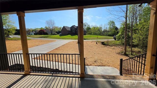 194 Donsdale Drive, Statesville, NC 28625