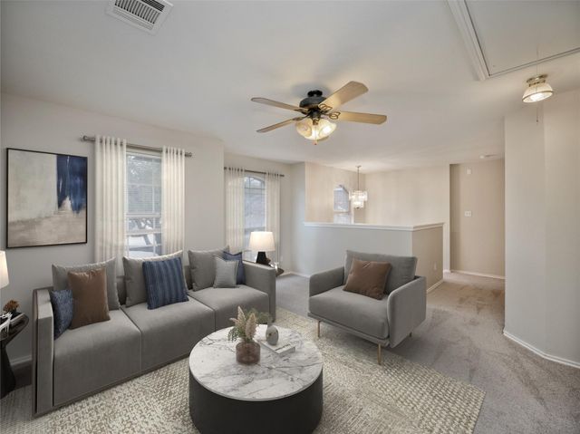 1917 White Oak CIR, Round Rock, TX 78681