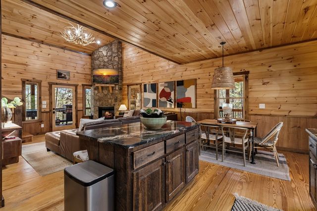 155 Peppermint Lane, Epworth, GA 30541