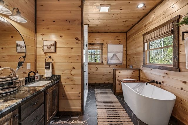 155 Peppermint Lane, Epworth, GA 30541