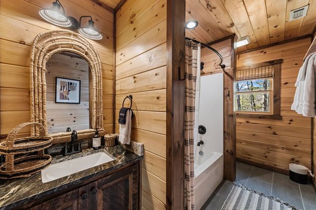 155 Peppermint Lane, Epworth, GA 30541