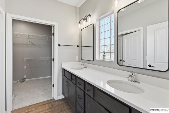 21214 Polk Street, Elkhorn, NE 68022