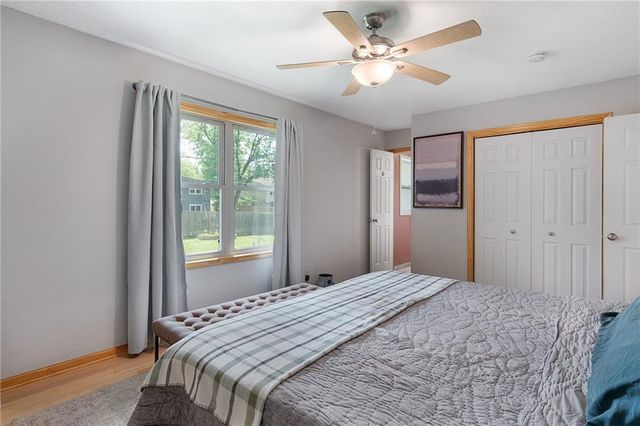 2913 Chisholm Drive, Lawrence, KS 66047