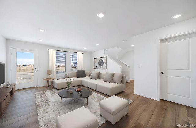 46553 Avery Lane, Bennett, CO 80102